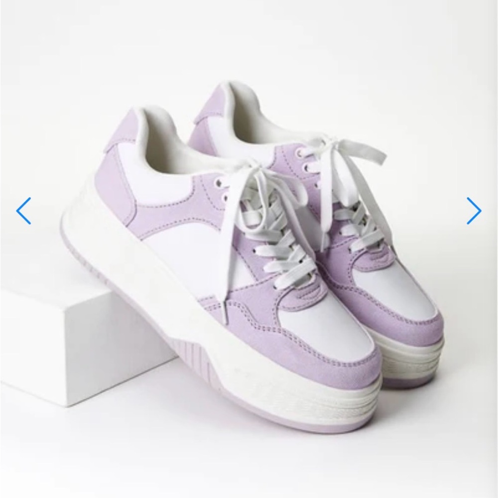 Billie Court Purple and White Women's Sneakers